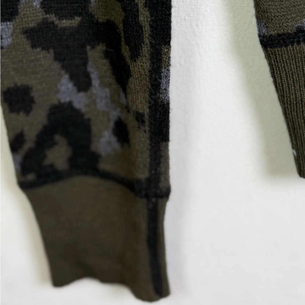 Anthropologie Women’s Camo Knit Leopard Chic Sweater Y2K Gorpcore Sz XS - Picture 4 of 8